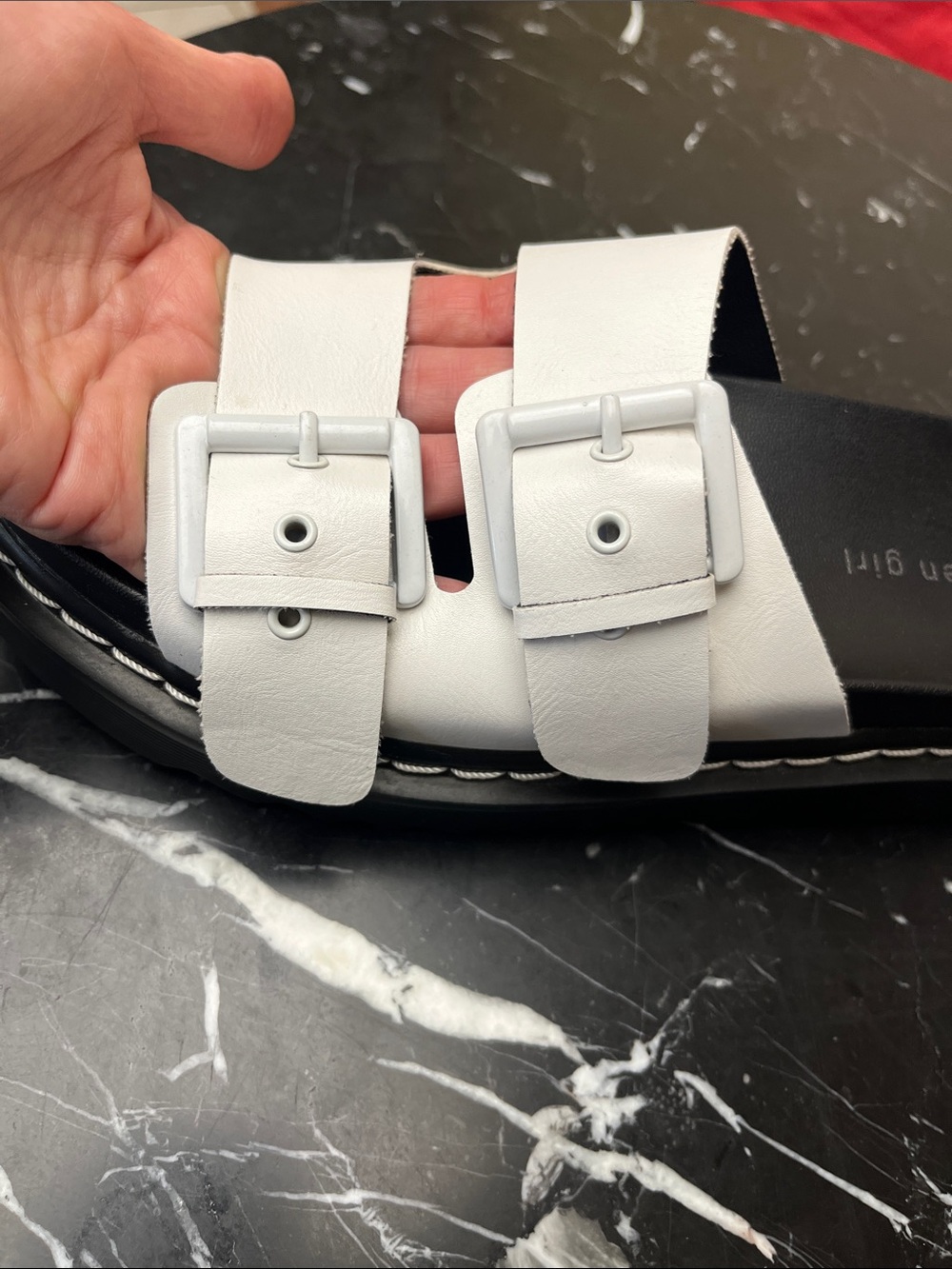 Steve Madden platform slide sandals chunky sole, buckle straps. White, black 8.5 - Picture 13 of 13